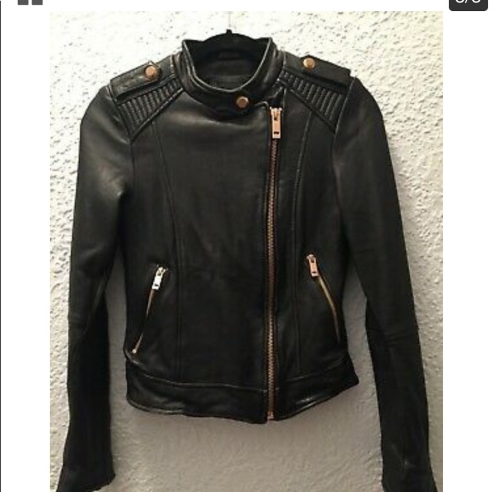 Not for sale ISO this zara jacket size Large or XL